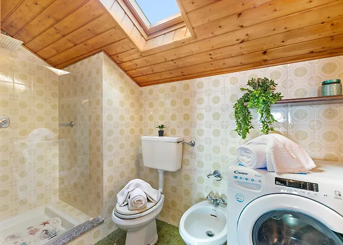 La Mansarda Sul - Happy *